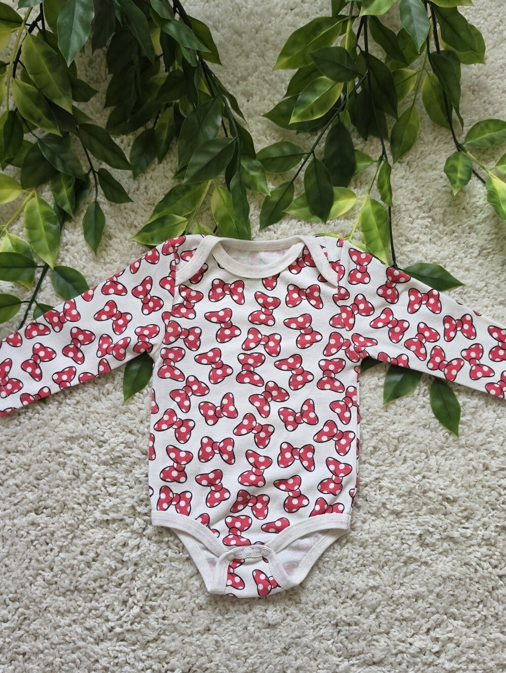 Baby Girl Minnie Mouse Onesie (6-9 Months)